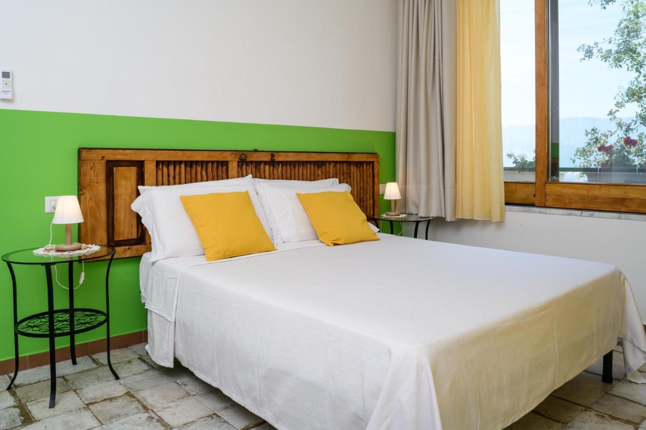 B&B Albachiara Casa Di Campagna Ogliastro Cilento Exteriör bild