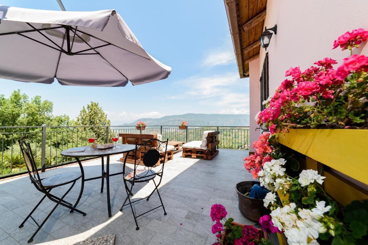 B&B Albachiara Casa Di Campagna Ogliastro Cilento Exteriör bild