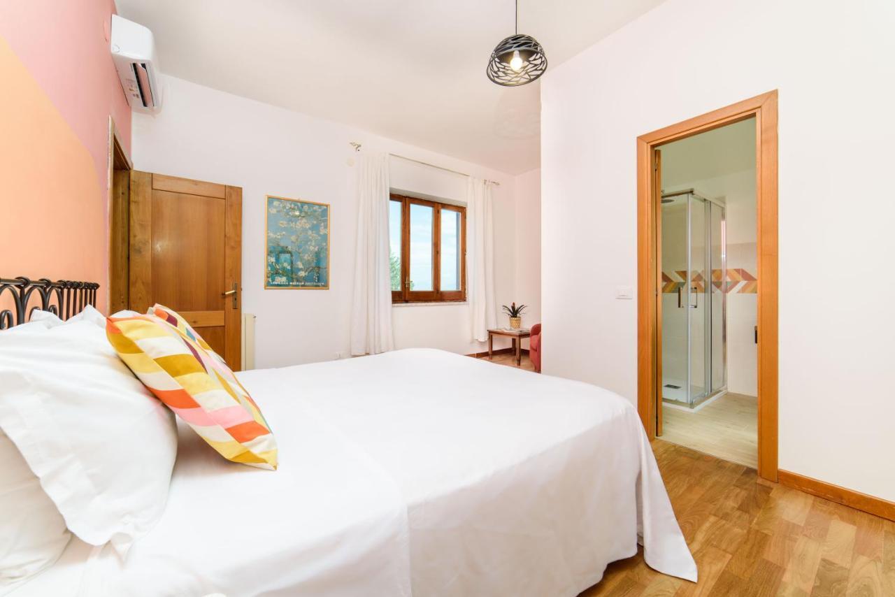 B&B Albachiara Casa Di Campagna Ogliastro Cilento Exteriör bild