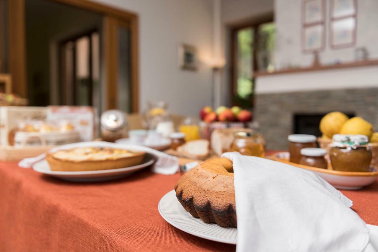 B&B Albachiara Casa Di Campagna Ogliastro Cilento Exteriör bild