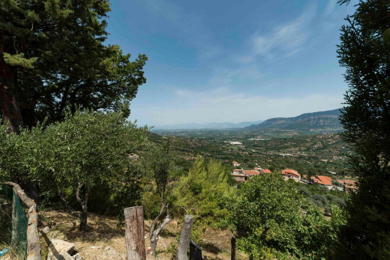 B&B Albachiara Casa Di Campagna Ogliastro Cilento Exteriör bild